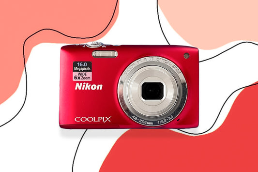 Camera Nikon Coolpix S2700 Red / Vintage 2000S Digital Camera / Japanese Digital Camera